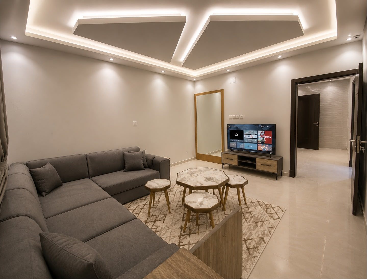 Comfort Stay الفرع 1 - غرفة وصالة